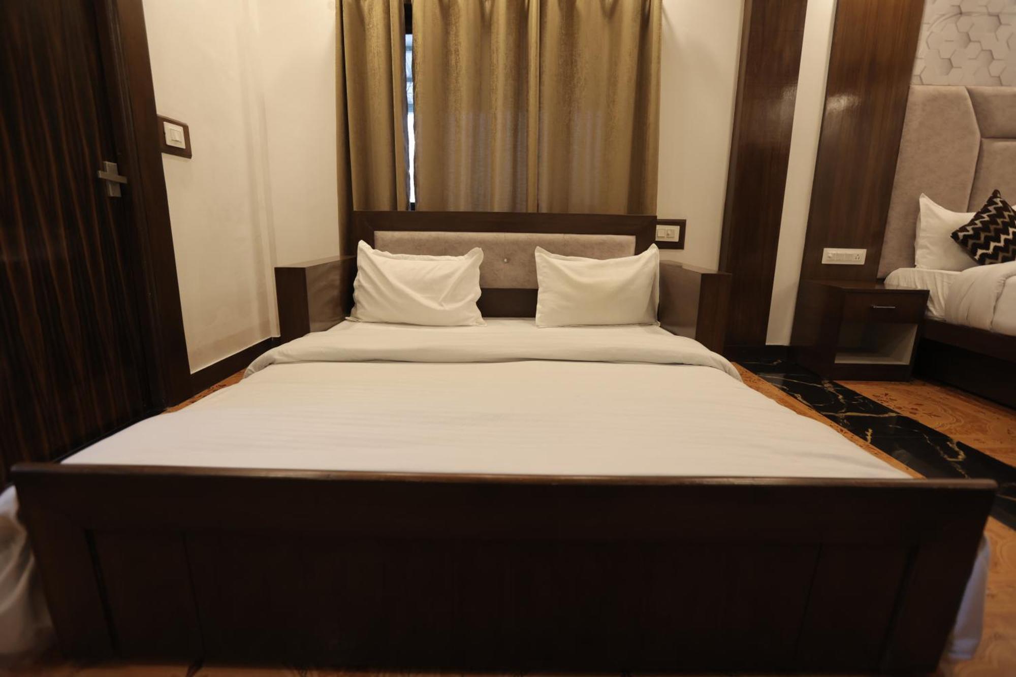 Studioz Paradise Hills Mussoorie Exterior photo